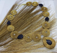 Carica l&#39;immagine nel visualizzatore di Gallery, CLASS COLLANA