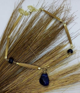 ESSENCE COLLANA