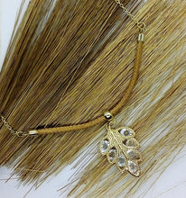 Carica l&#39;immagine nel visualizzatore di Gallery, LEAF COLLANA