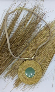 FLUFFY COLLANA