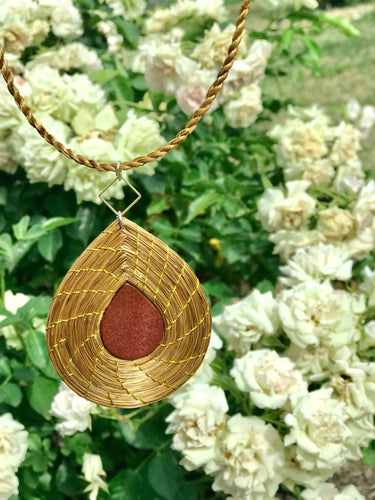 LIGHT COLLANA