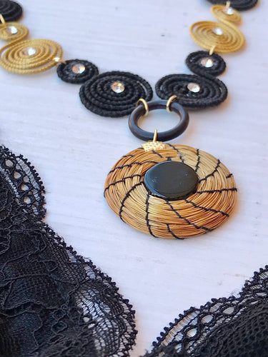 PSYQUE COLLANA