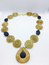 Carica l&#39;immagine nel visualizzatore di Gallery, CLASS COLLANA