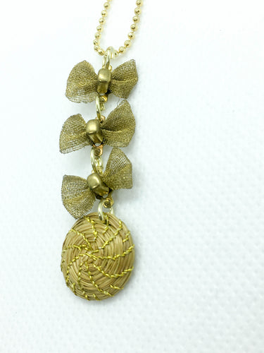 DELICATE COLLANA