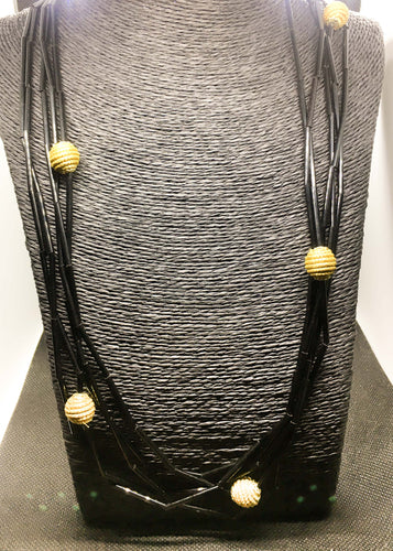 FAST AND LIGHT COLLANA