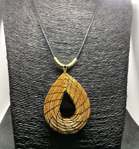 GOUT COLLANA