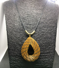 Carica l&#39;immagine nel visualizzatore di Gallery, GOUT COLLANA