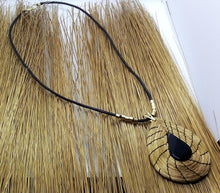 Carica l&#39;immagine nel visualizzatore di Gallery, GOUT COLLANA