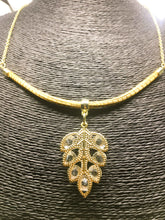 Carica l&#39;immagine nel visualizzatore di Gallery, LEAF COLLANA