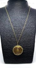 Carica l&#39;immagine nel visualizzatore di Gallery, ONENESS SUN COLLANA