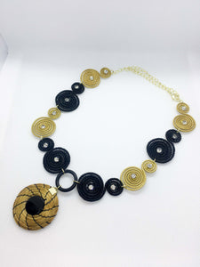PSYQUE COLLANA